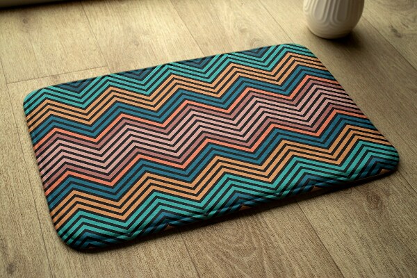 kleiner Teppich Zickzack-Muster