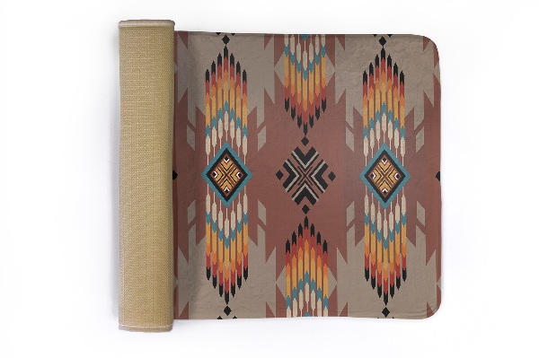 kleiner Teppich Geometrisches Muster