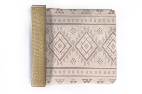 kleiner Teppich Geometrisches Muster