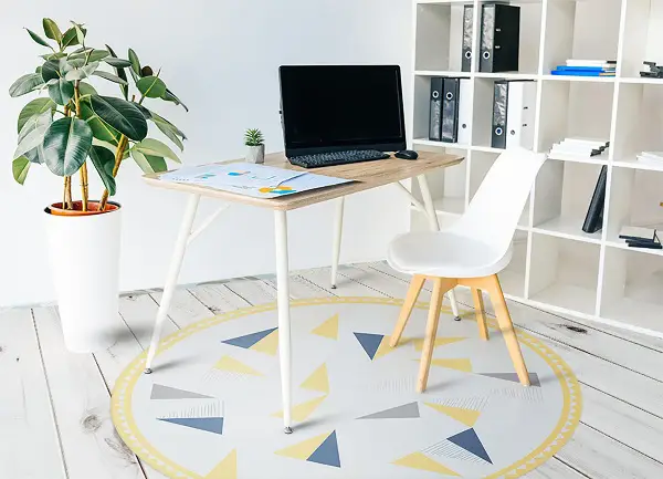 Runder teppich auf pvc Geometrische Dreiecke