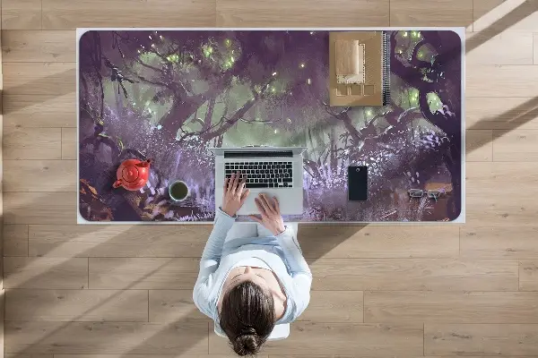 Büro-Schreibtischmatte dunkler Wald