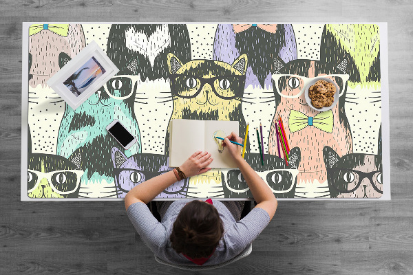 Büro-Schreibtischmatte Katzen in Gläsern.