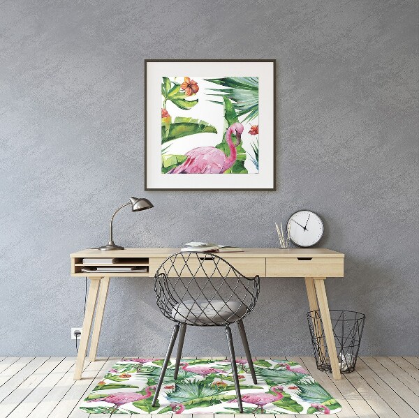 Stuhlmatte für Hartböden Blätter und Flamingos.